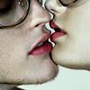 CHRISTIAN_ROTH_kiss_v11a_closeup