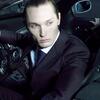 couple_car_still3